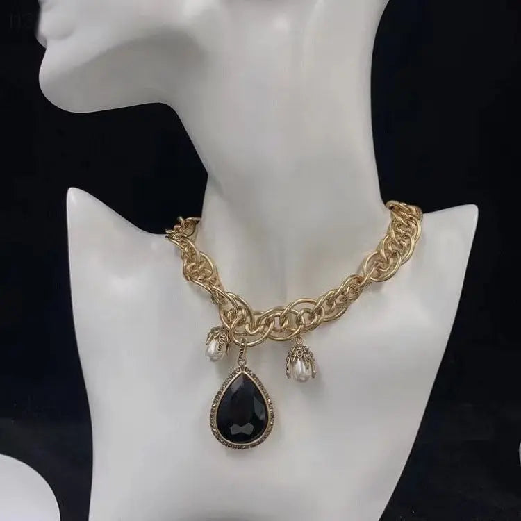 Baroque Pearl Chunky Collar Necklace for Women | Vintage Gold Statement Jewelry eprolo