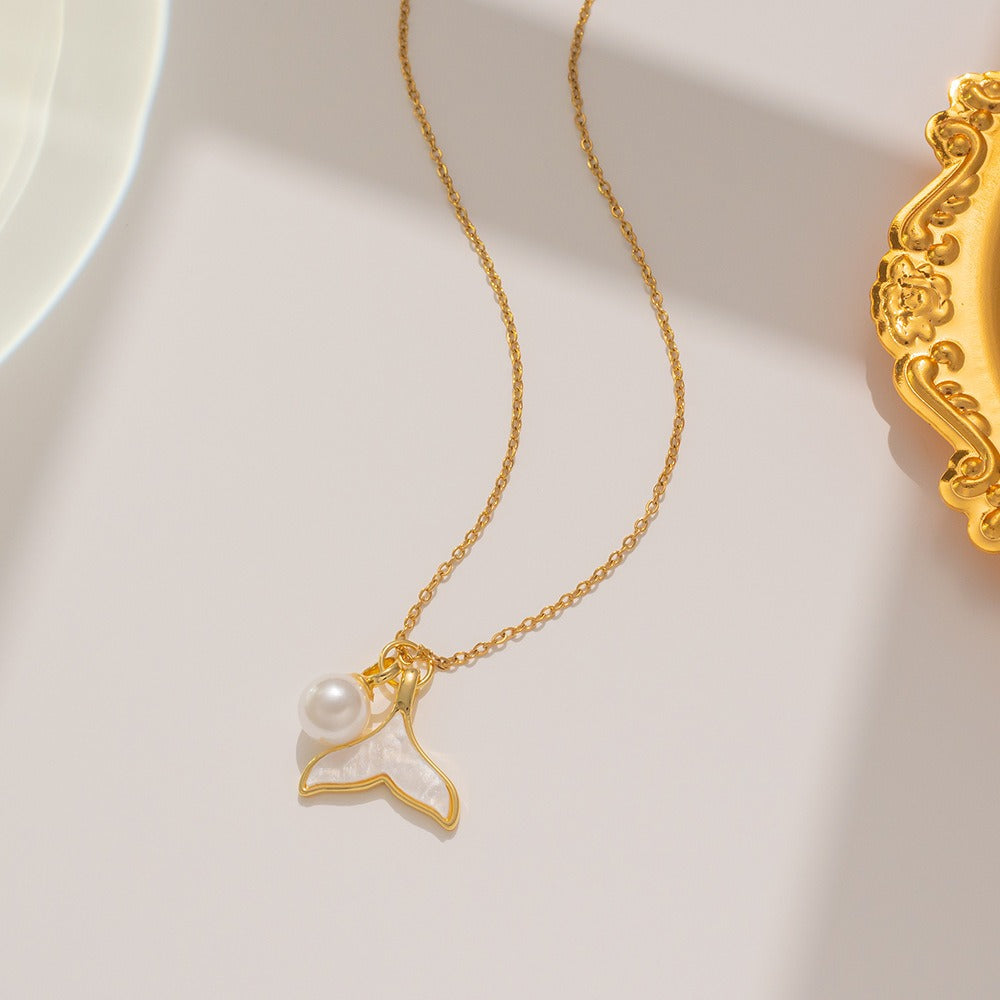 Gold Fishtail Pearl Pendant Necklace - Gold Metal Chain with Mermaid Tail Charm and Round Pearl