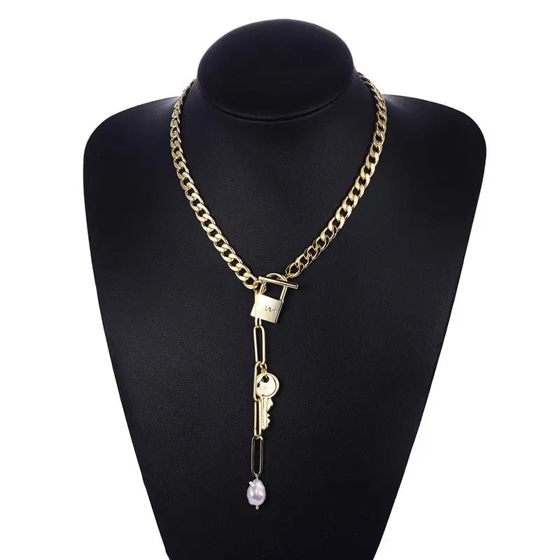 Baroque Pearl Toggle Lariat Necklace - Lock & Key Pendant (Gold-Tone) eprolo