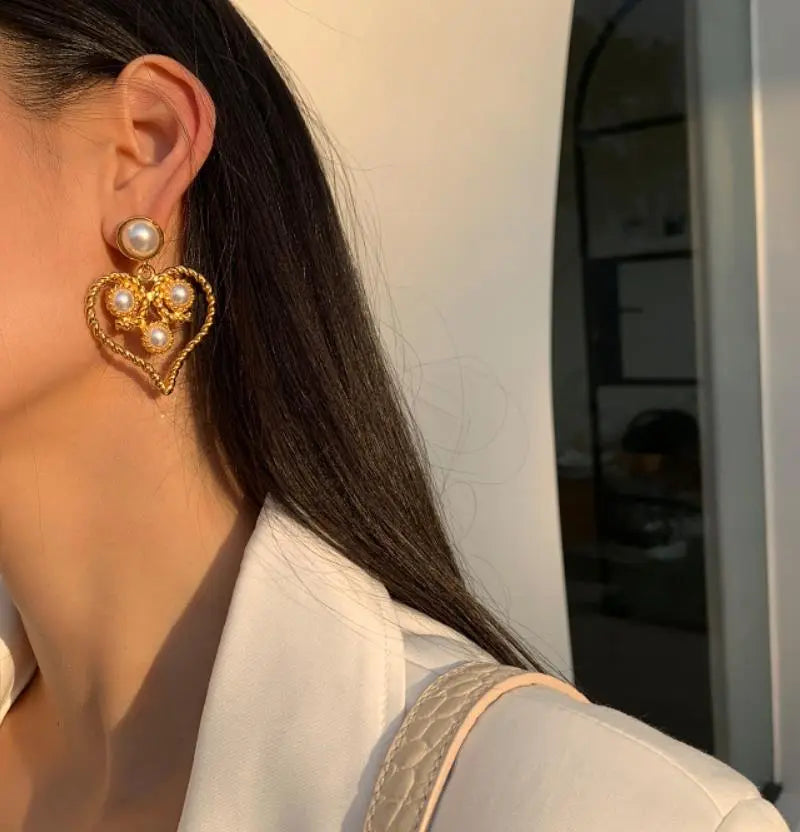 Baroque Pearl Heart Drop Earrings for Women | Gold Geometric Statement Earrings eprolo