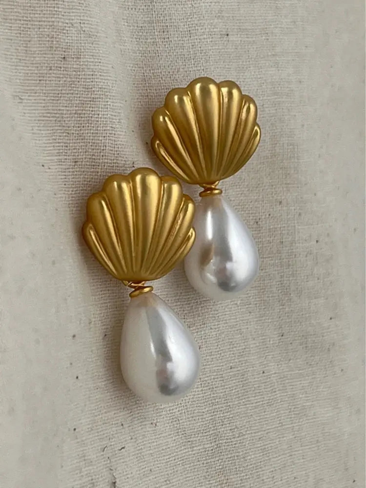 Vintage Pearl Dangle Earrings Gold - Shell Drop Earrings eprolo