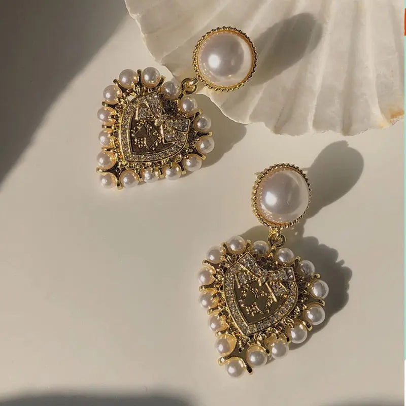 Baroque Pearl Heart Drop Earrings for Women | Gold Geometric Statement Earrings eprolo