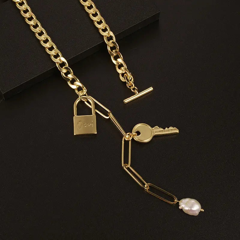 Baroque Pearl Toggle Lariat Necklace - Lock & Key Pendant (Gold-Tone) eprolo
