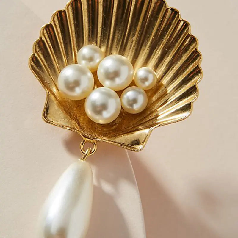Gold Scallop Shell Pearl Drop Earrings eprolo