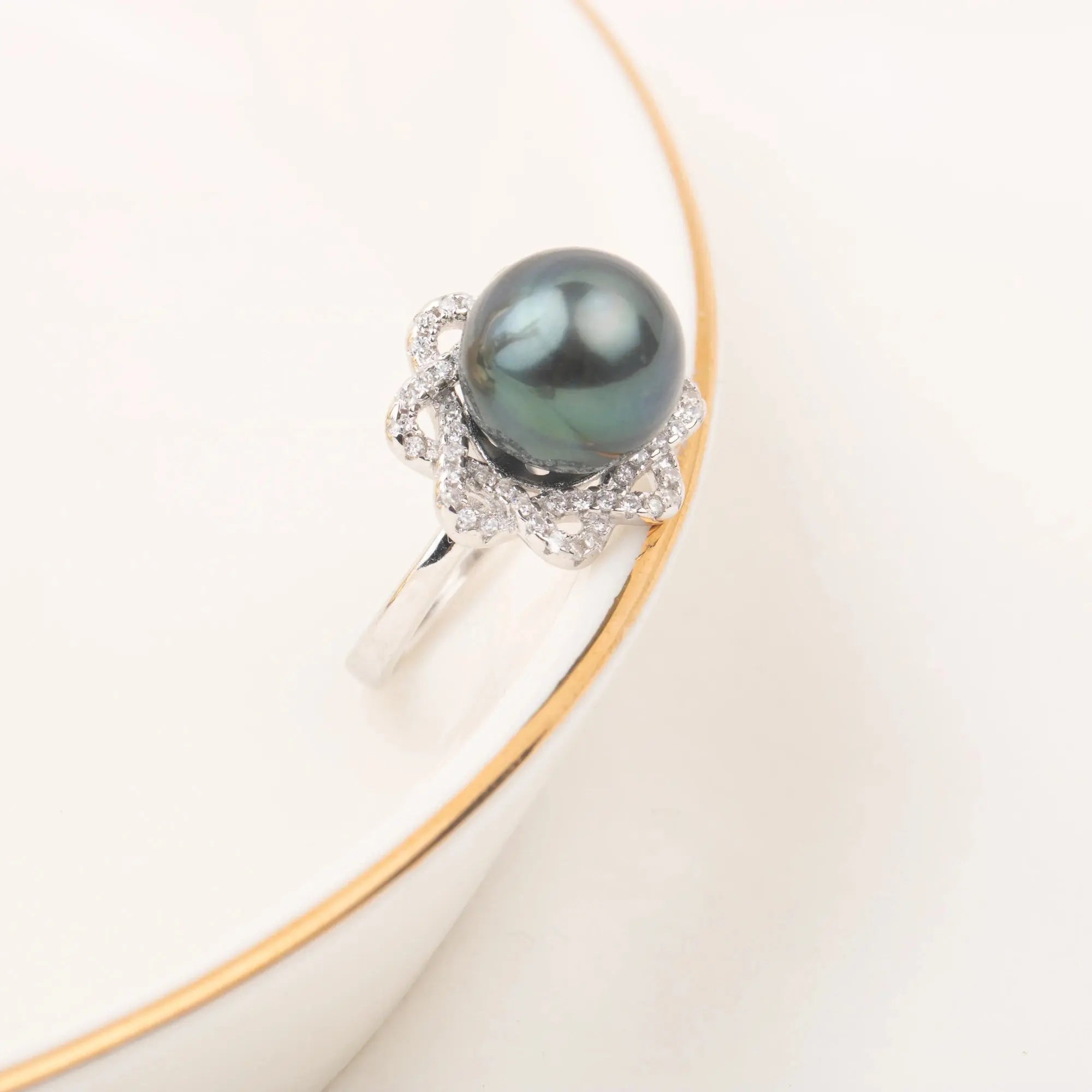 Tahitian Pearl Silver Adjustable Ring Pretty in Pearls