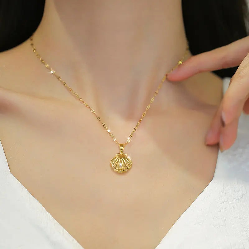 Titanium Steel Hallow Shell Pearl Necklace Pretty in Pearls